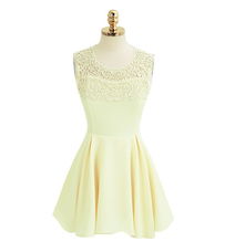 頸間風(fēng)情，背脊旖旎 解析新款掛脖花邊露背連衣裙的時(shí)尚魅力